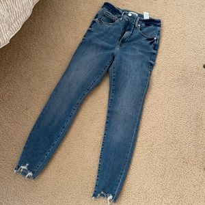 Good American Crop Jeans